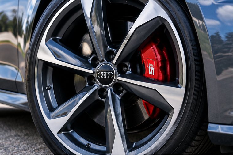 Alloy Wheel Refurbishments by Wheel Nuts in Somerset
